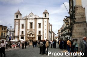 Praca Giraldo,Evora