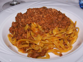 Tagliatelle bolognesa