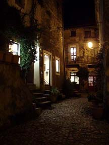 Night scene at Calcata