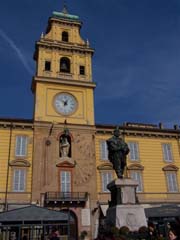 Parma - Palazoo dei Governatore