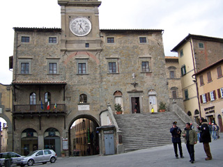 Piazza Signorelli, Cortona, Italy.