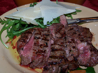 Tagliata con grana e rucola, Il Settimo Sigillo, Perugia, Italy.